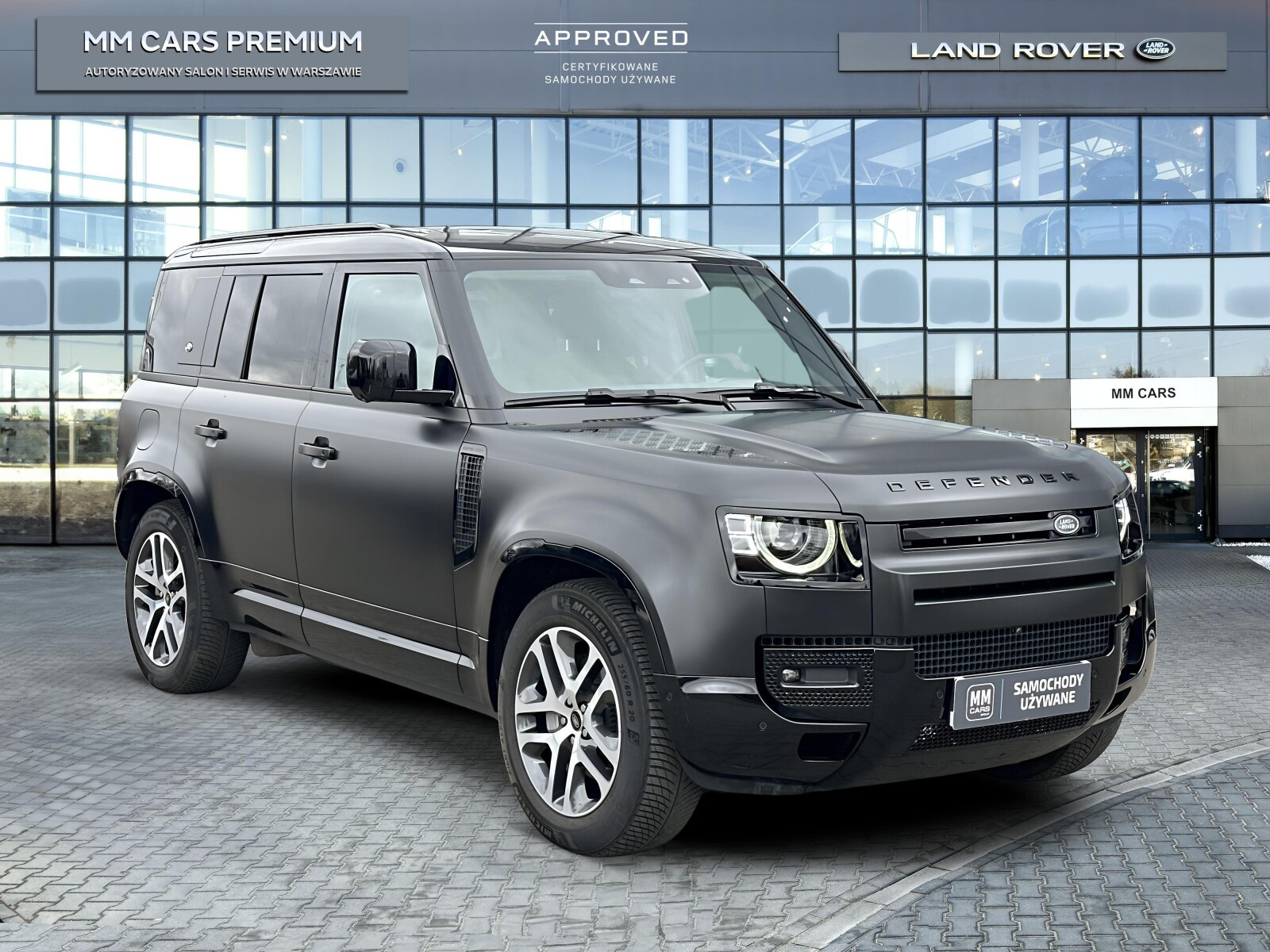 Land Rover Defender 110