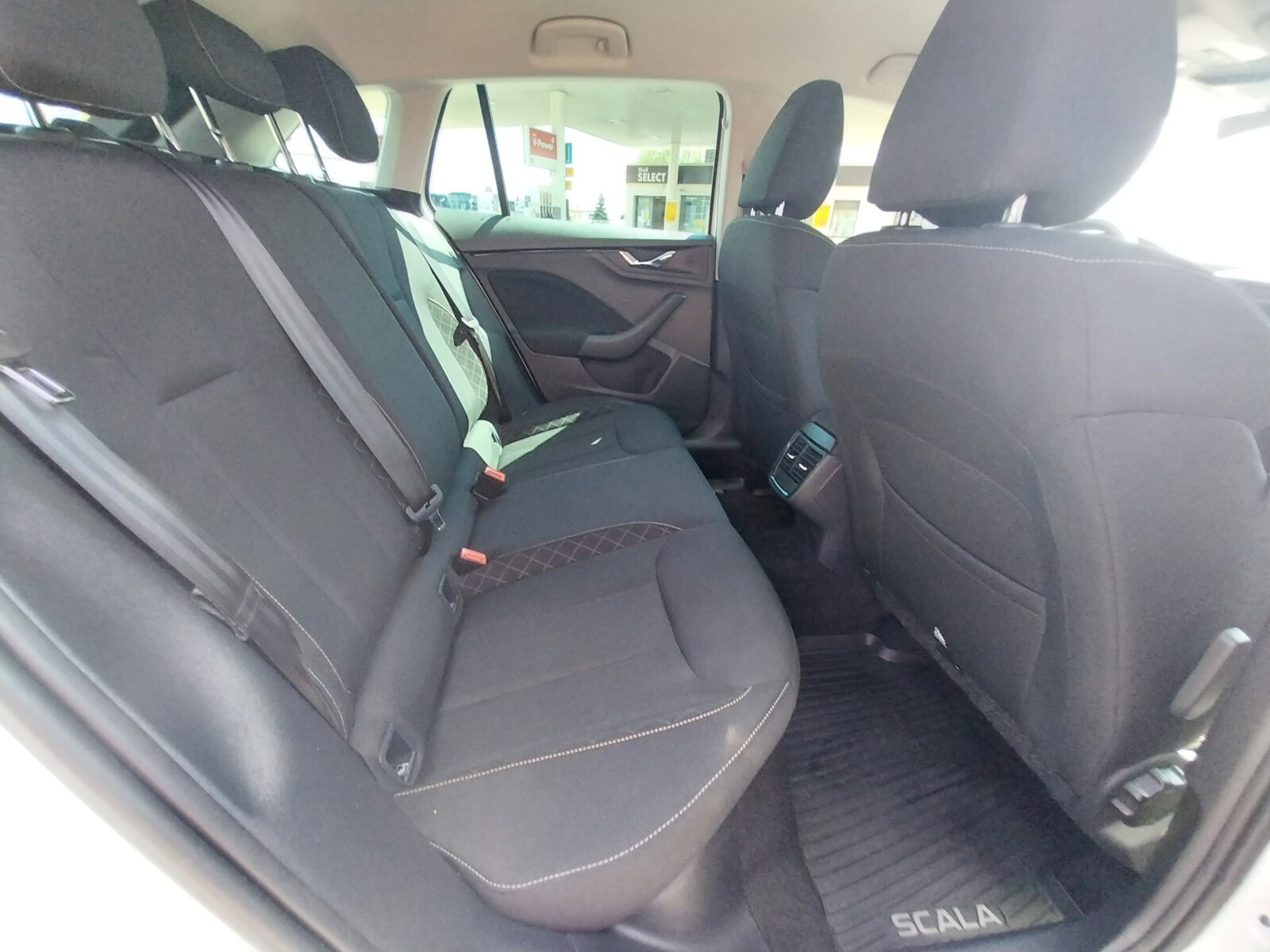 1.0 TSI 110km Ambition kamera tempomat podgrzewana szyba fv23%