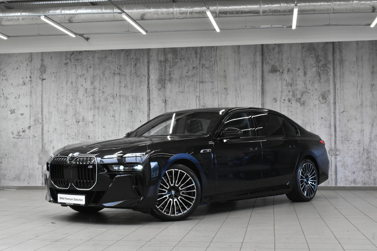 BMW 760