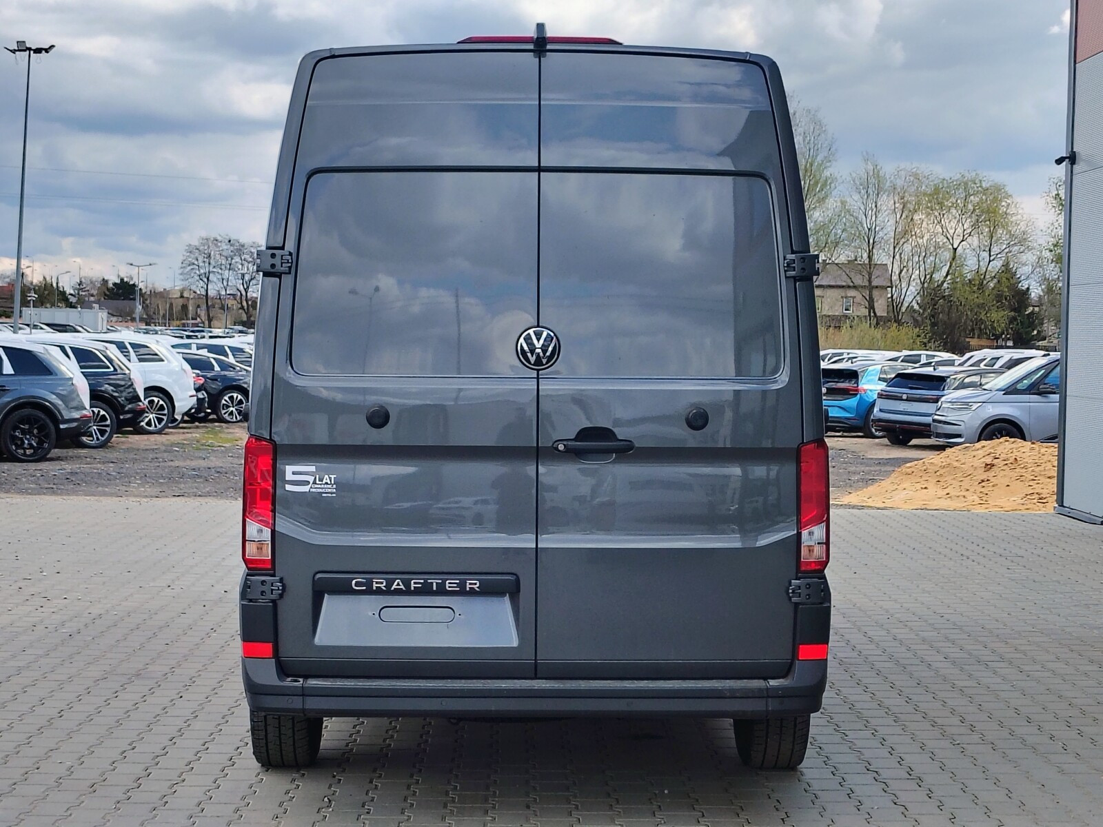 35 Furgon z wysokim dachem 2,0 l EU6 SCR 177 KM