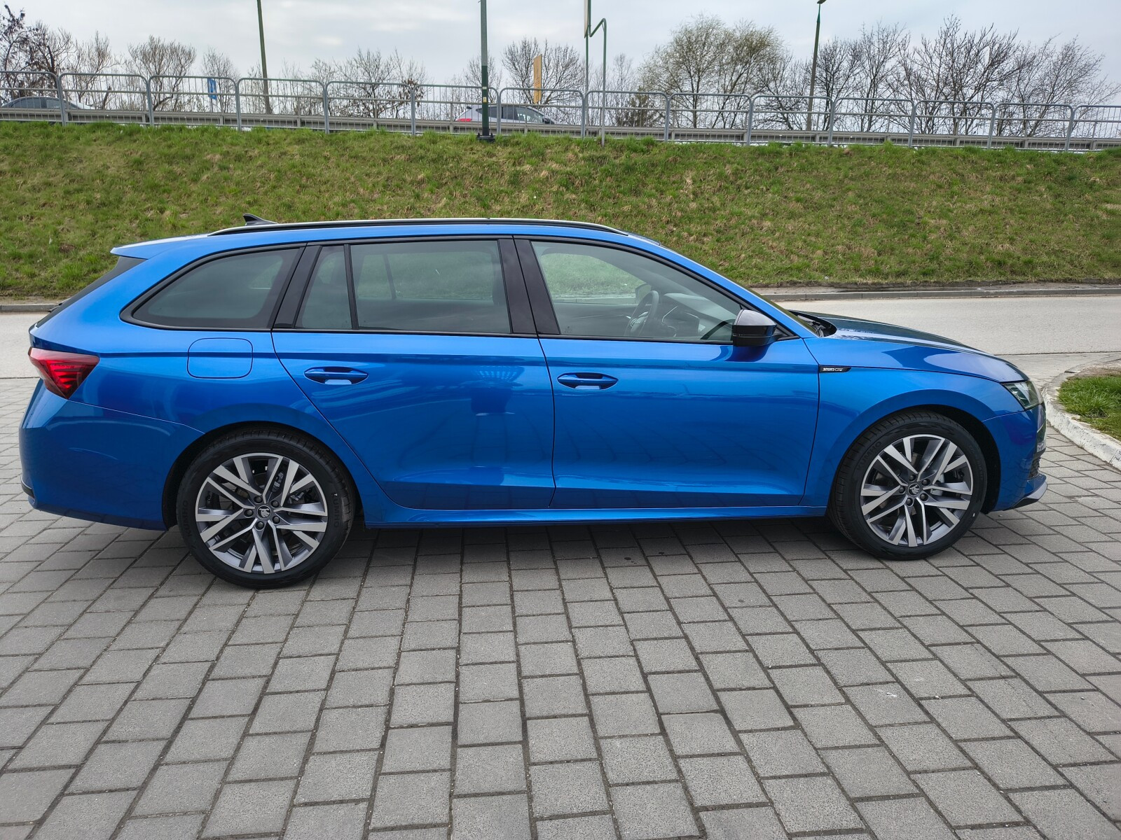 OCTAVIA COMBI Sportline 1.5 TSI m-HEV 150 KM