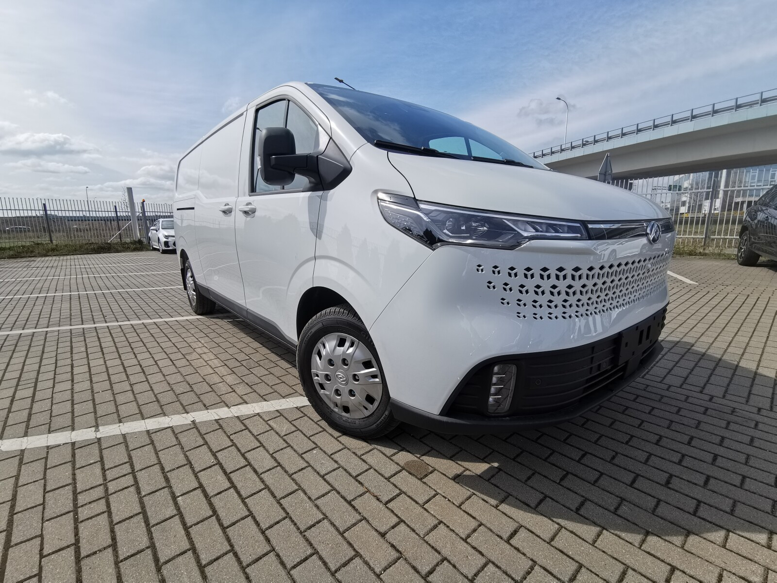 Maxus Deliver 7