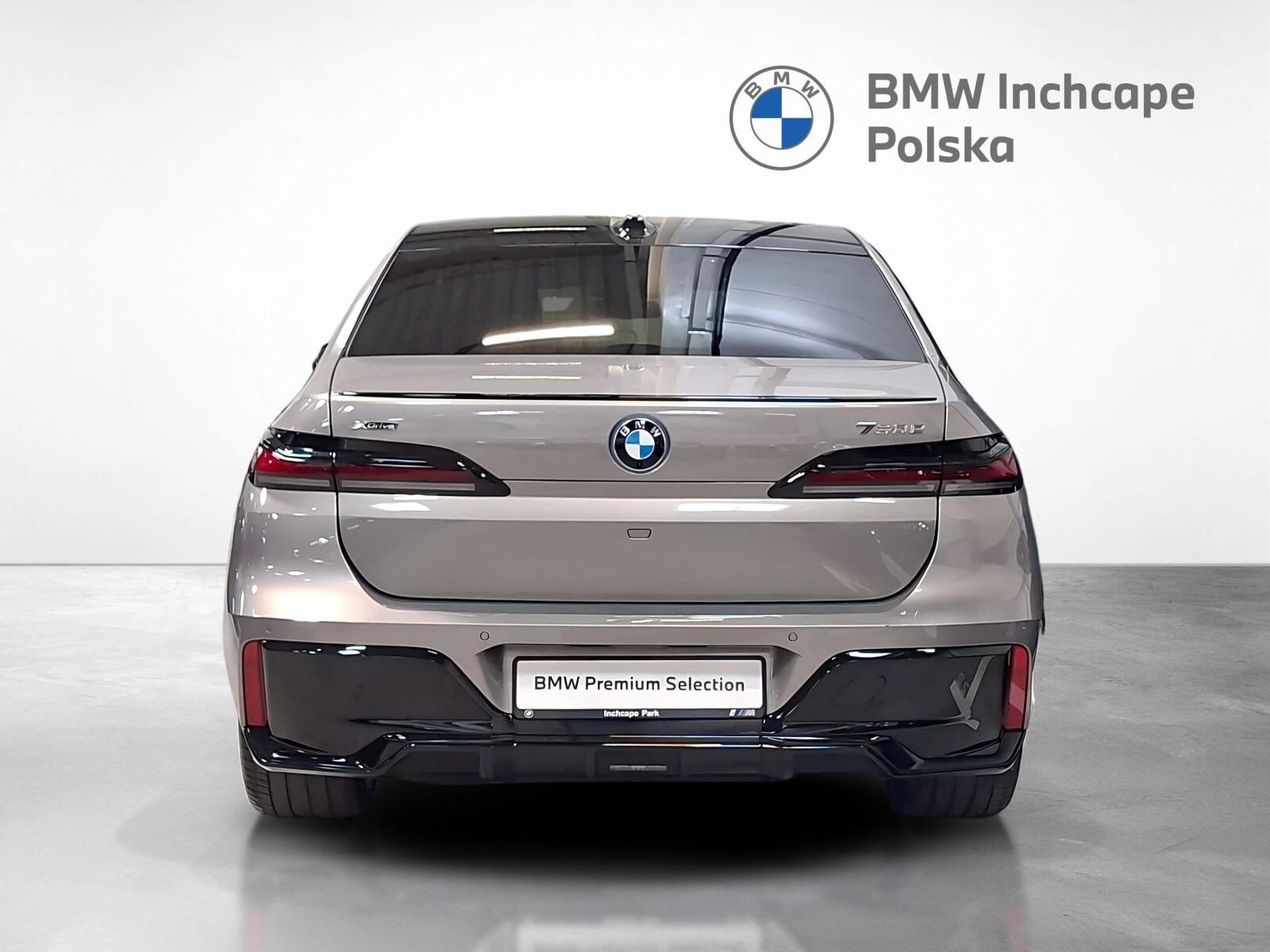 e xdrive M PRO l Executive Drive Pro l Drzwi automatyczne l B & W High