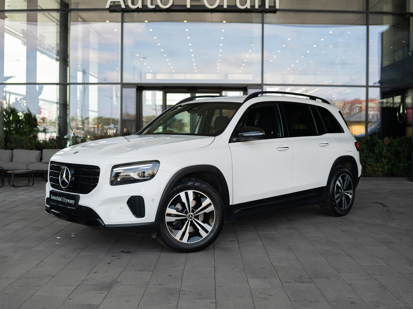 Mercedes-Benz GLB 200