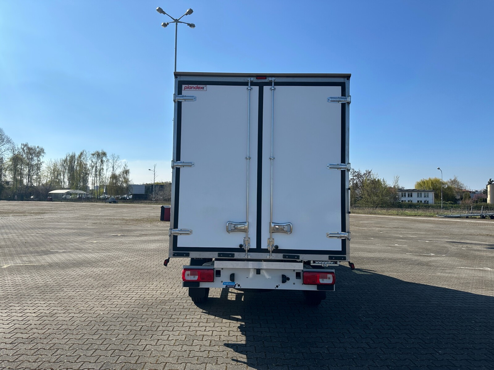2.0 TDI 163 KM automat 4 490 mm, Wersja 3-osobowa,  Full LED