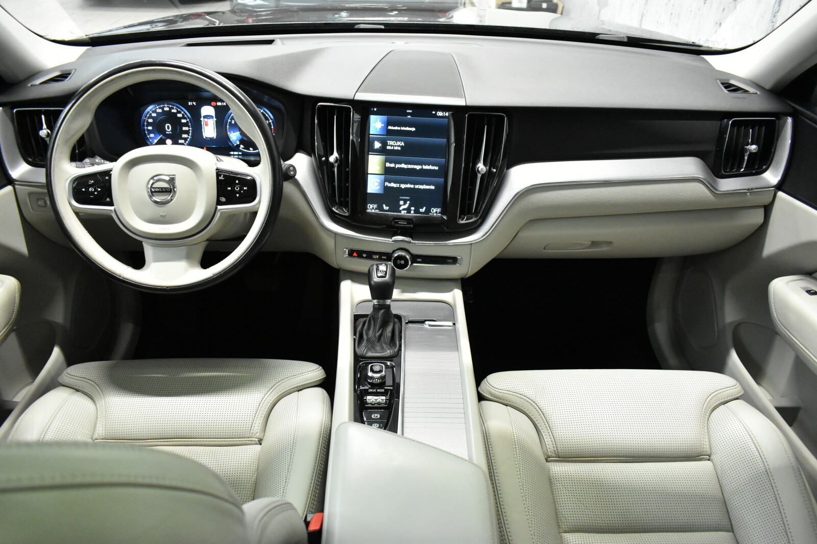 Volvo XC60 T5 Inscription | Salon PL 250 KM | LED | Skóra | FV 23%