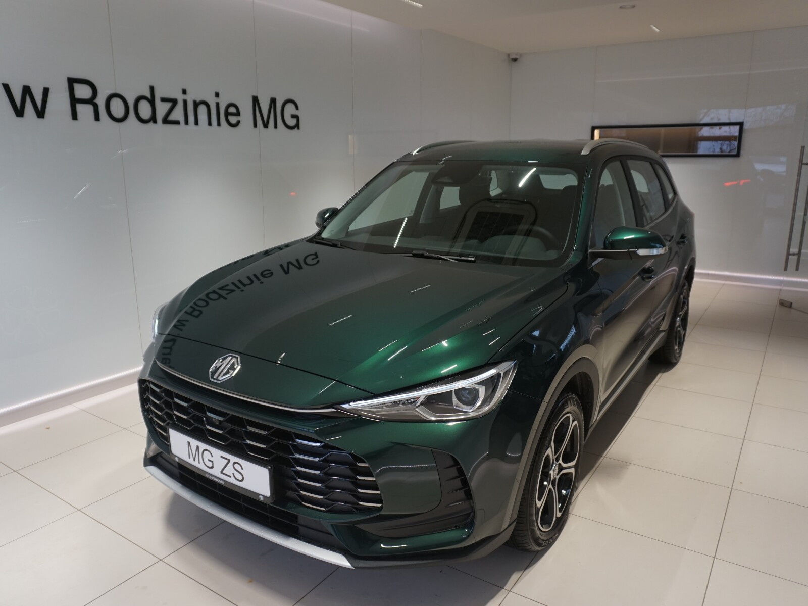MG ZS Hybrid+