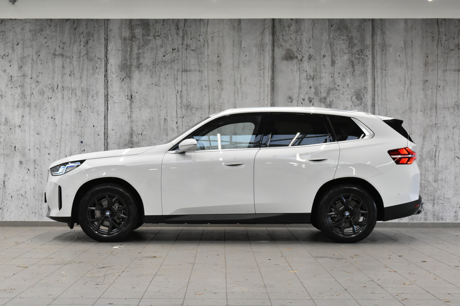 BMW X3 20i xDrive | Mild Hybrid | 20" Aero 906 | LED | Hak | Salon PL