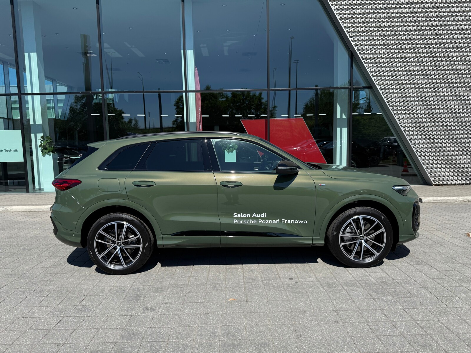 Salon Polska,&nbsp;Autoryzowane&nbsp;Audi Select Plus+