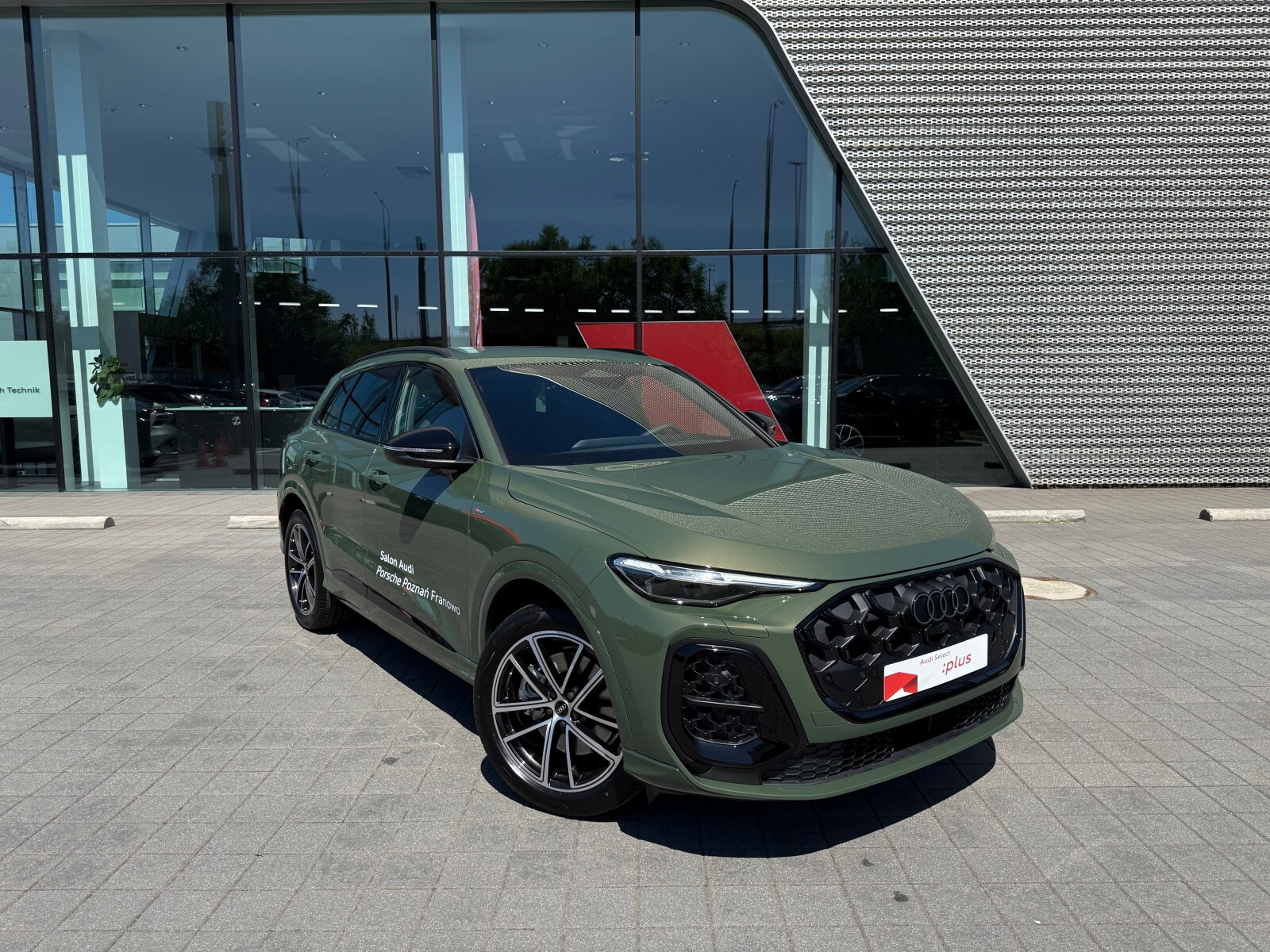 Salon Polska,&nbsp;Autoryzowane&nbsp;Audi Select Plus+