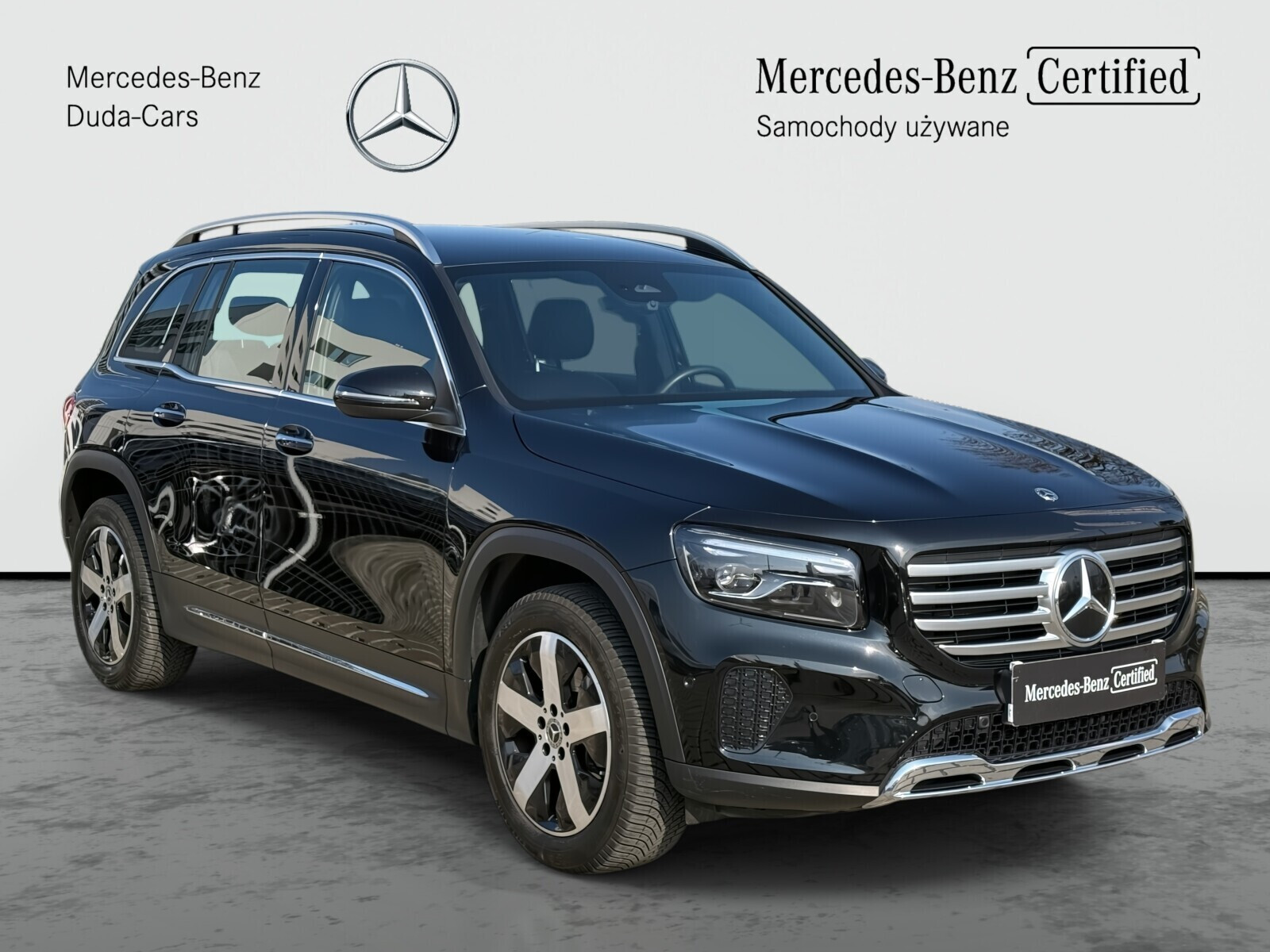 Pakiet AVANTGARDE Advanced Plus, Kamera cofania PARKTRONIC, CarPlay