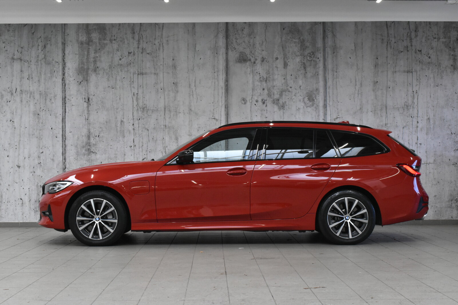 330e Touring | 292 KM | PHEV | M Sport | Automat | FV23%