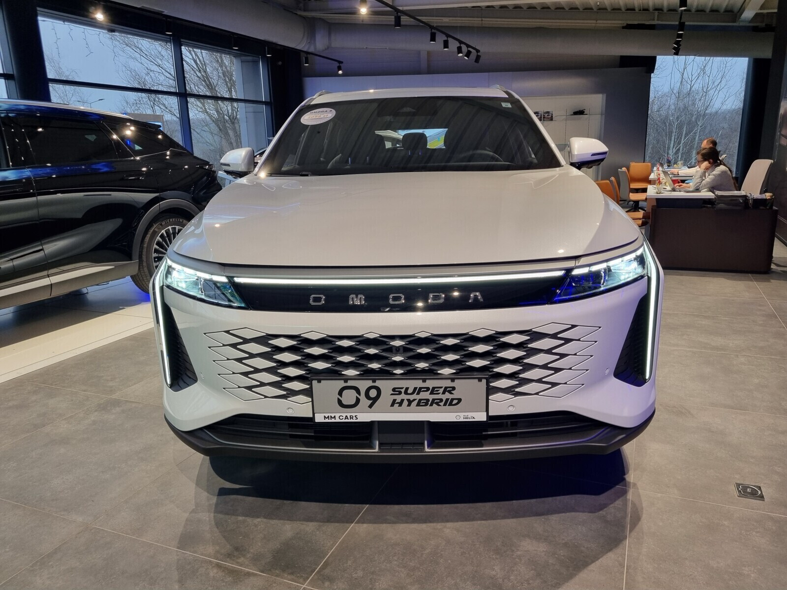 Exclusive PHEV, samochód demo