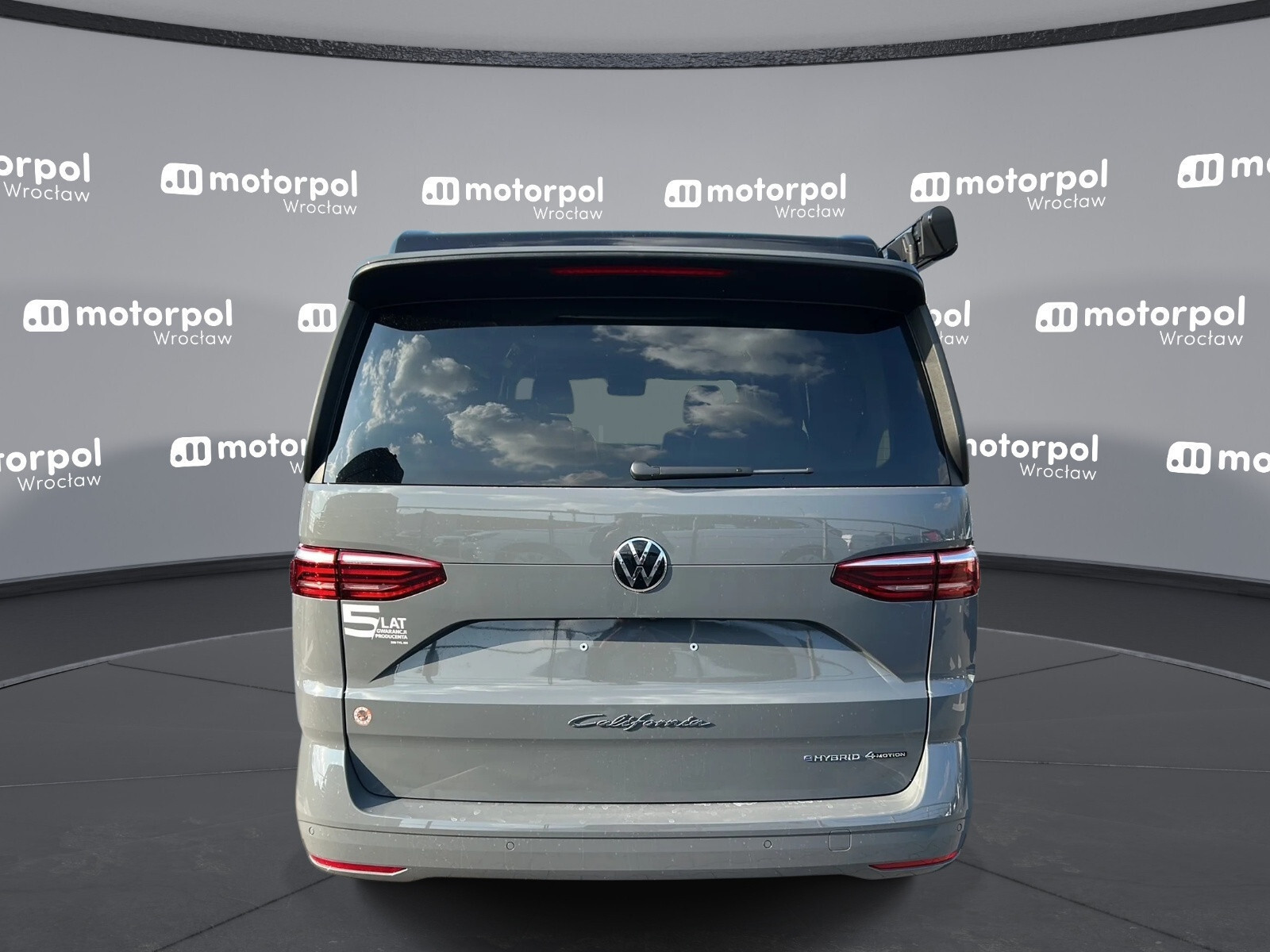 Beach CAMPER 4x4/4MOTION, 1.5 l Hybryda PHEV/245 KM (dolne i górne łóżko)