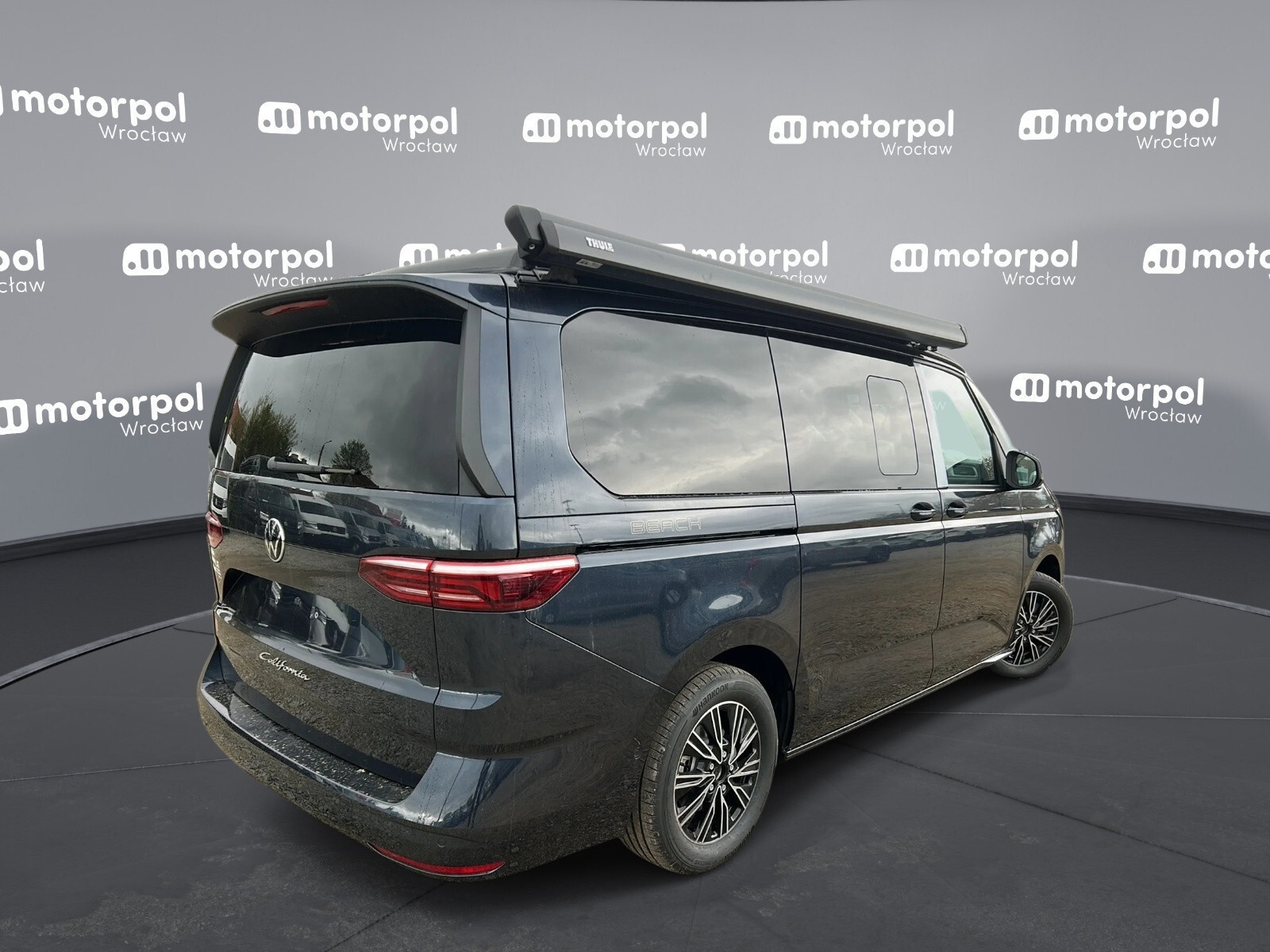Beach CAMPER 5-os. BENZYNA/2.0TSI 204KM (dolne i górne łóżko)