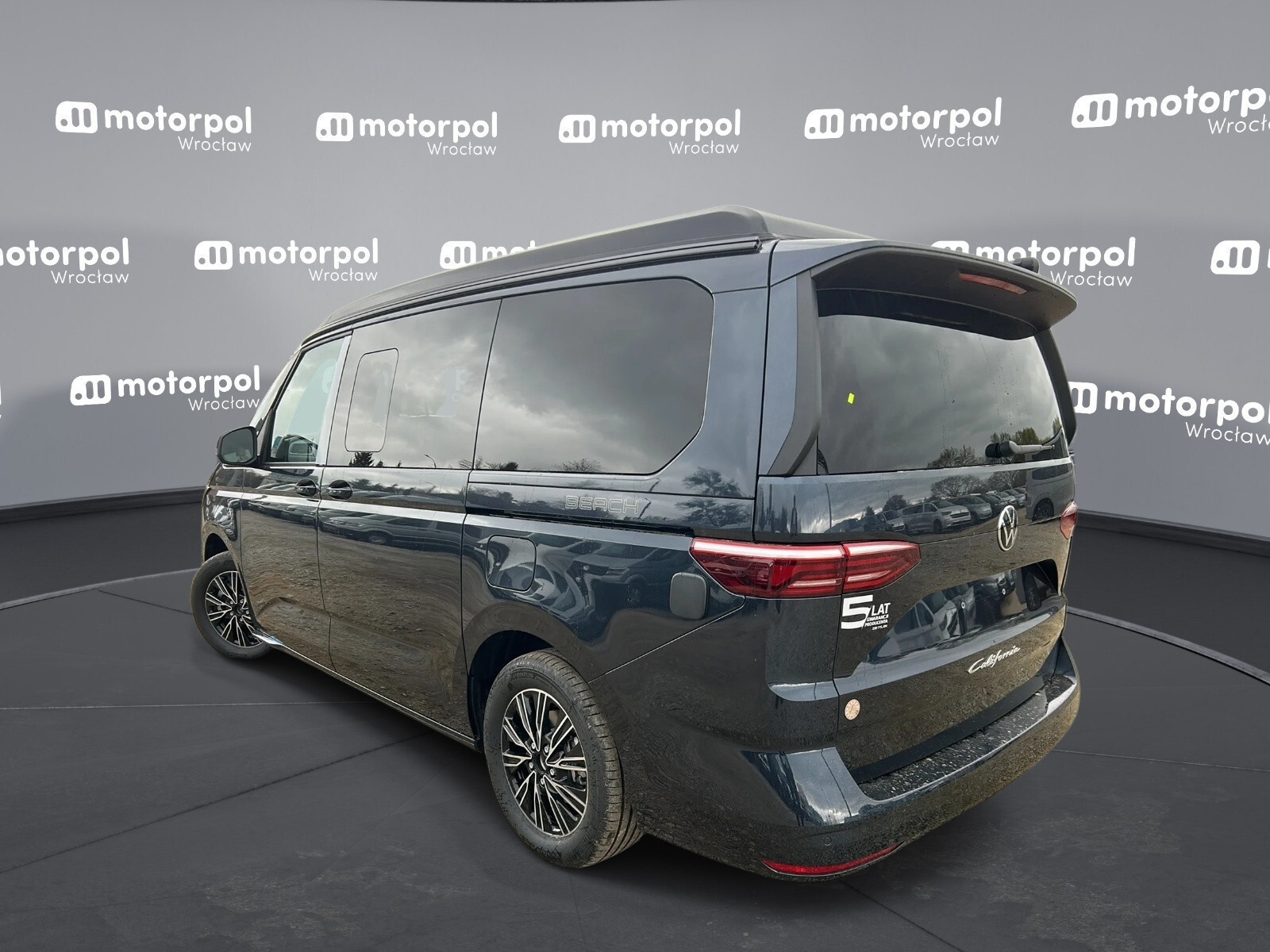 Beach CAMPER 5-os. BENZYNA/2.0TSI 204KM (dolne i górne łóżko)