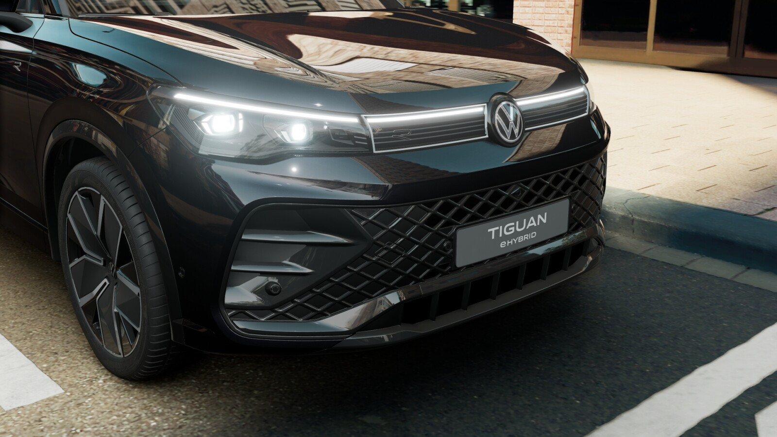 R-Line Plus 1.5 eHybrid 177 KM DSG Demonstracyjny!
