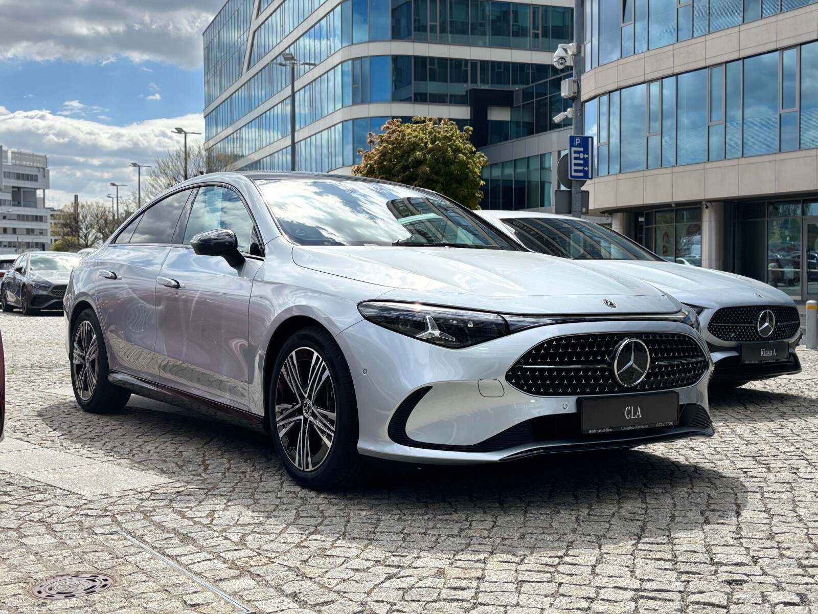Mercedes-Benz CLA 180