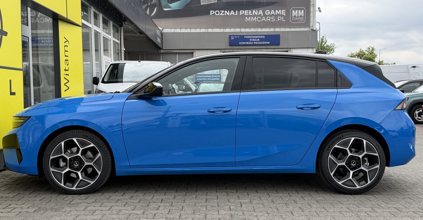 GS Hybrid 1.2 Turbo 145KM eDCT6, dostępny od ręki!