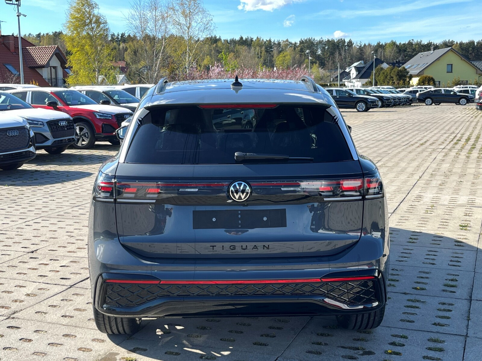R-Line Plus 1,5 eTSI 150 KM DSG / HAK / Harman / Dach Panoramiczny