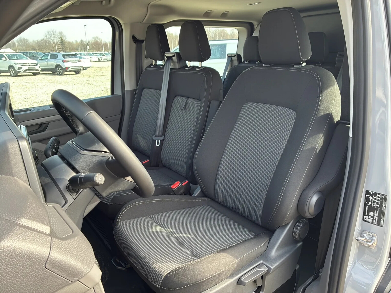 T7 Furgon Plus/6 osob./AUTOMAT  2,0 l TDI 170 KM r. o. 3500 mm