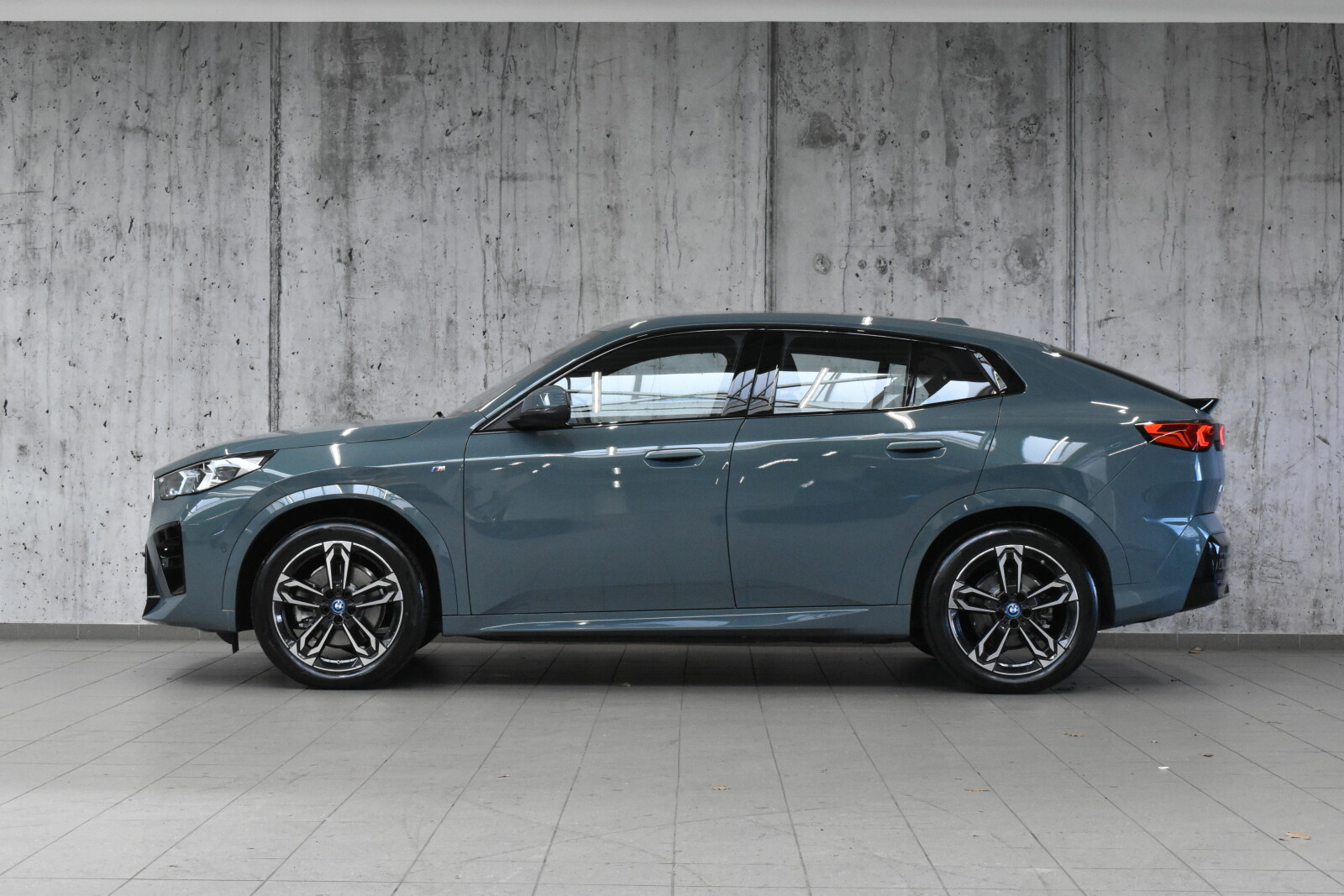 iX2 xDrive30 | M Sport | FV 23% | DAB | Okazja | Salon PL