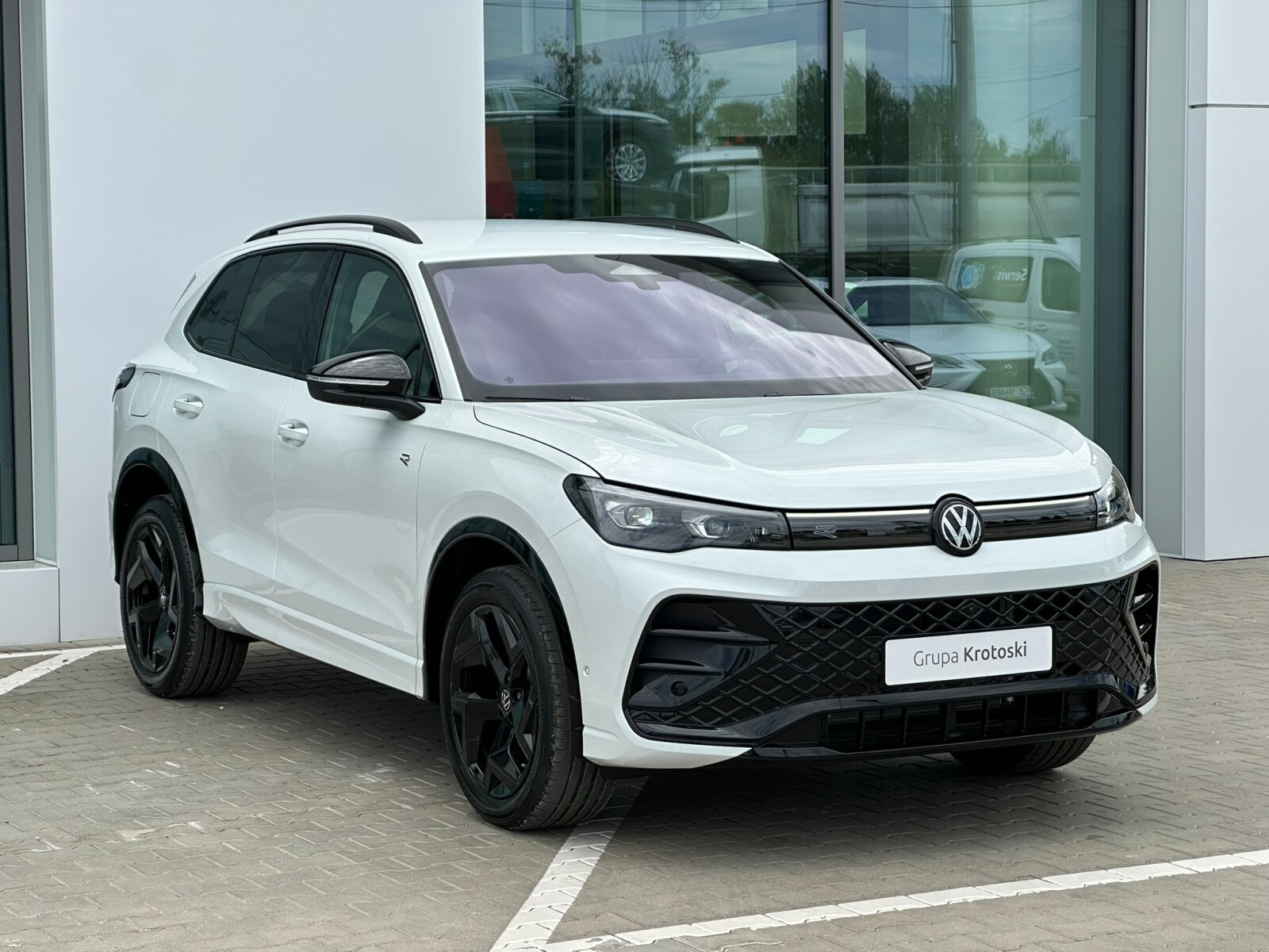 R-Line Plus 1.5 eHybrid 177 KM DSG Dostępny Od Ręki!