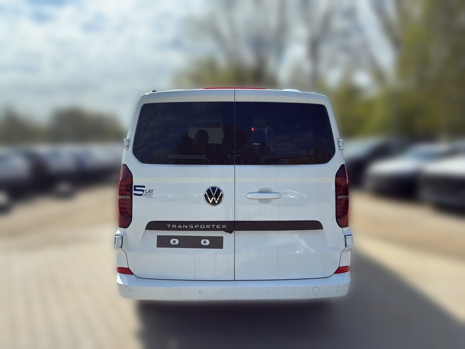 T7 Kombi/9 osob./AUTOMAT, 2.0 TDI 150 KM, L2/r.o. 3500 mm