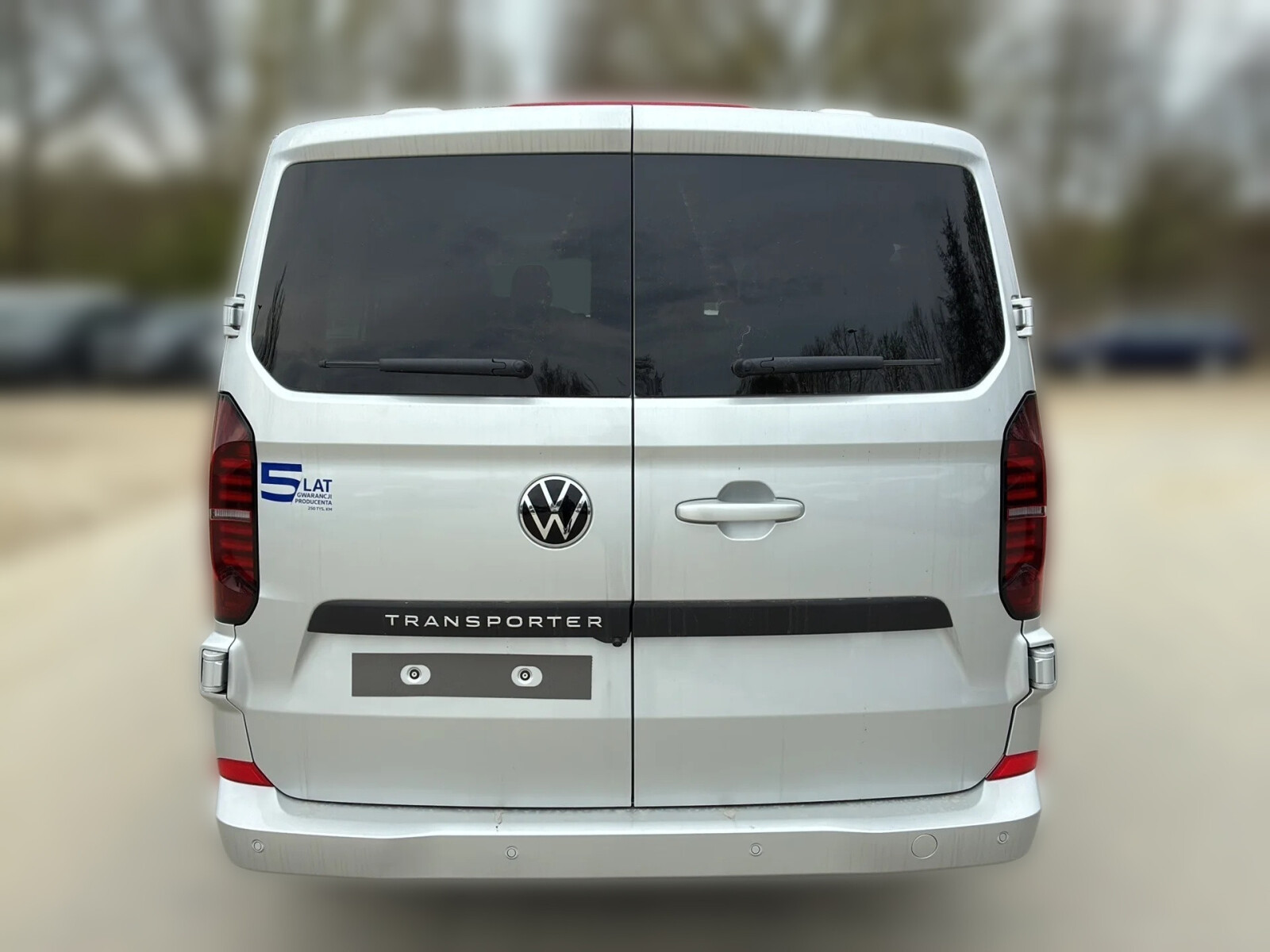 T7 Kombi/9 osob./AUTOMAT, 2.0 TDI 150 KM, L2/r.o. 3500 mm