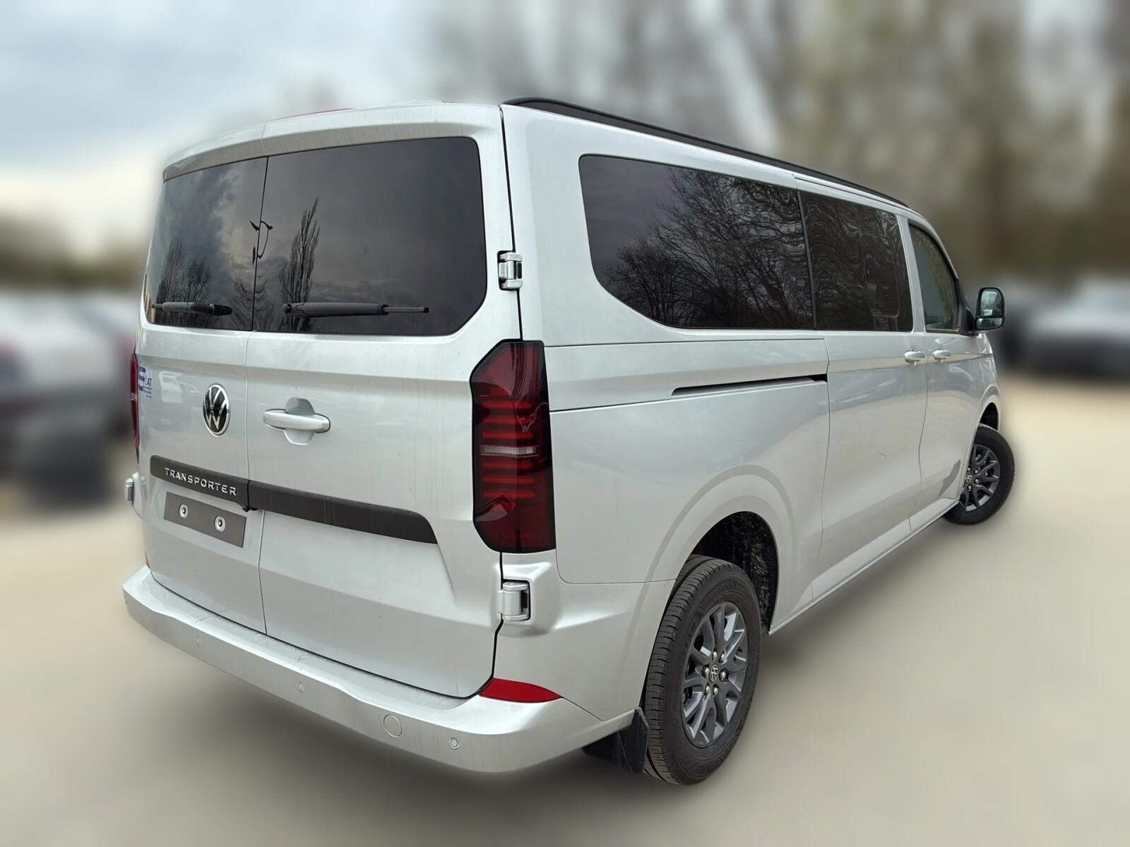 T7 Kombi/9 osob./AUTOMAT, 2.0 TDI 150 KM, L2/r.o. 3500 mm