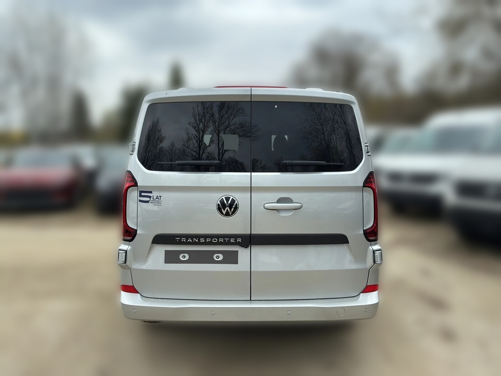 T7 Kombi/9 osob./AUTOMAT, 2.0 TDI 170 KM, L2/r.o. 3500 mm