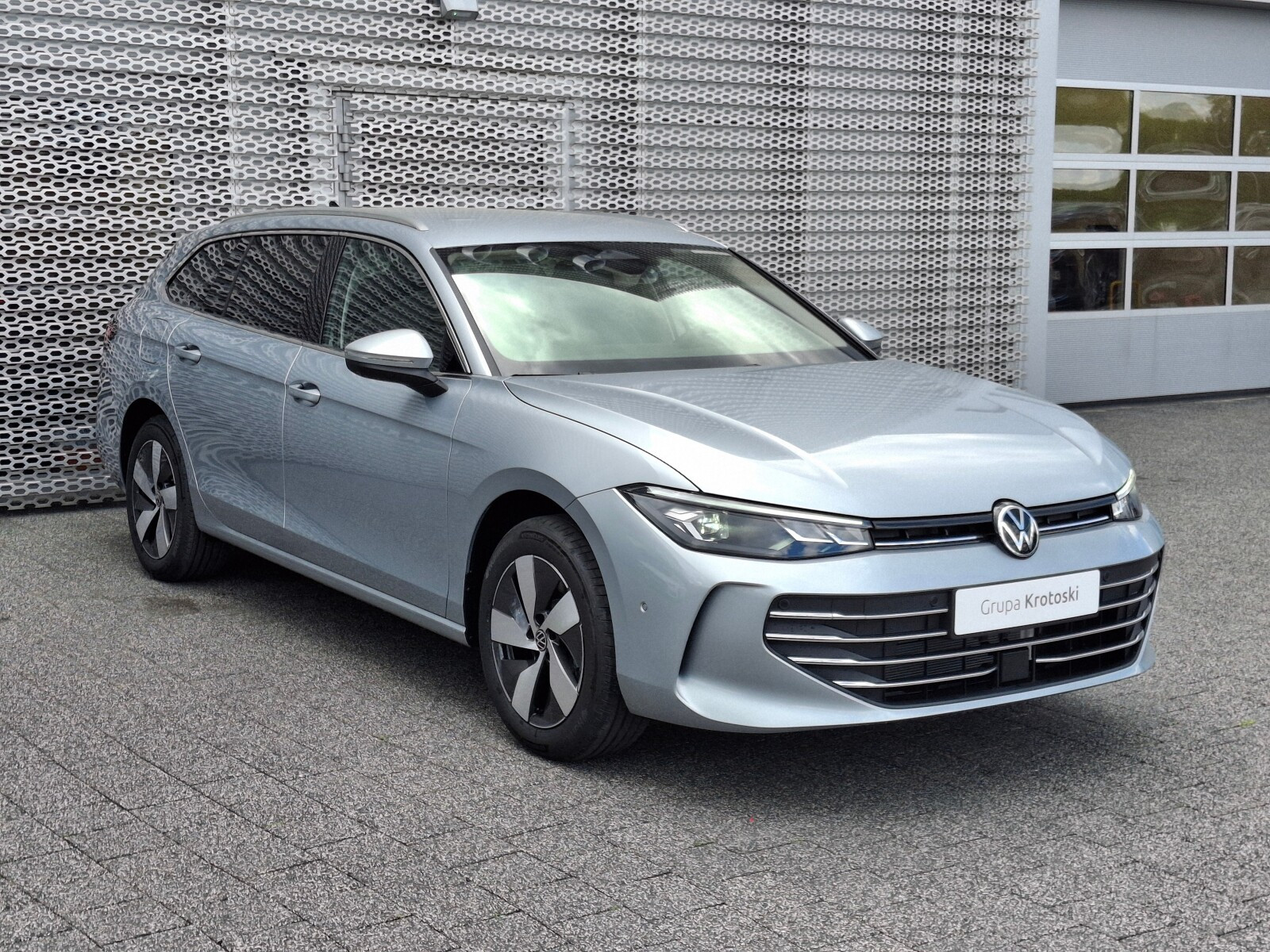 Business Plus 1.5 TSI eHybrid 177 KM DSG Dostępny Od Ręki!