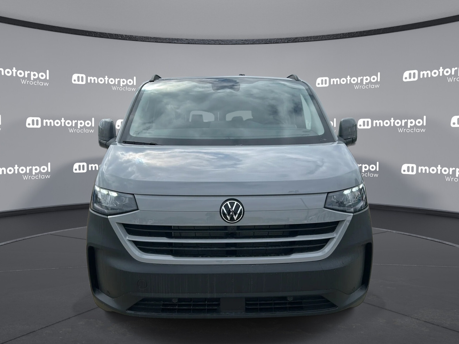 PanAmericana 4MOTION 4x4/9 osob./AUTOMAT, 2.0 TDI 170 KM/L2 r. o. 3500mm