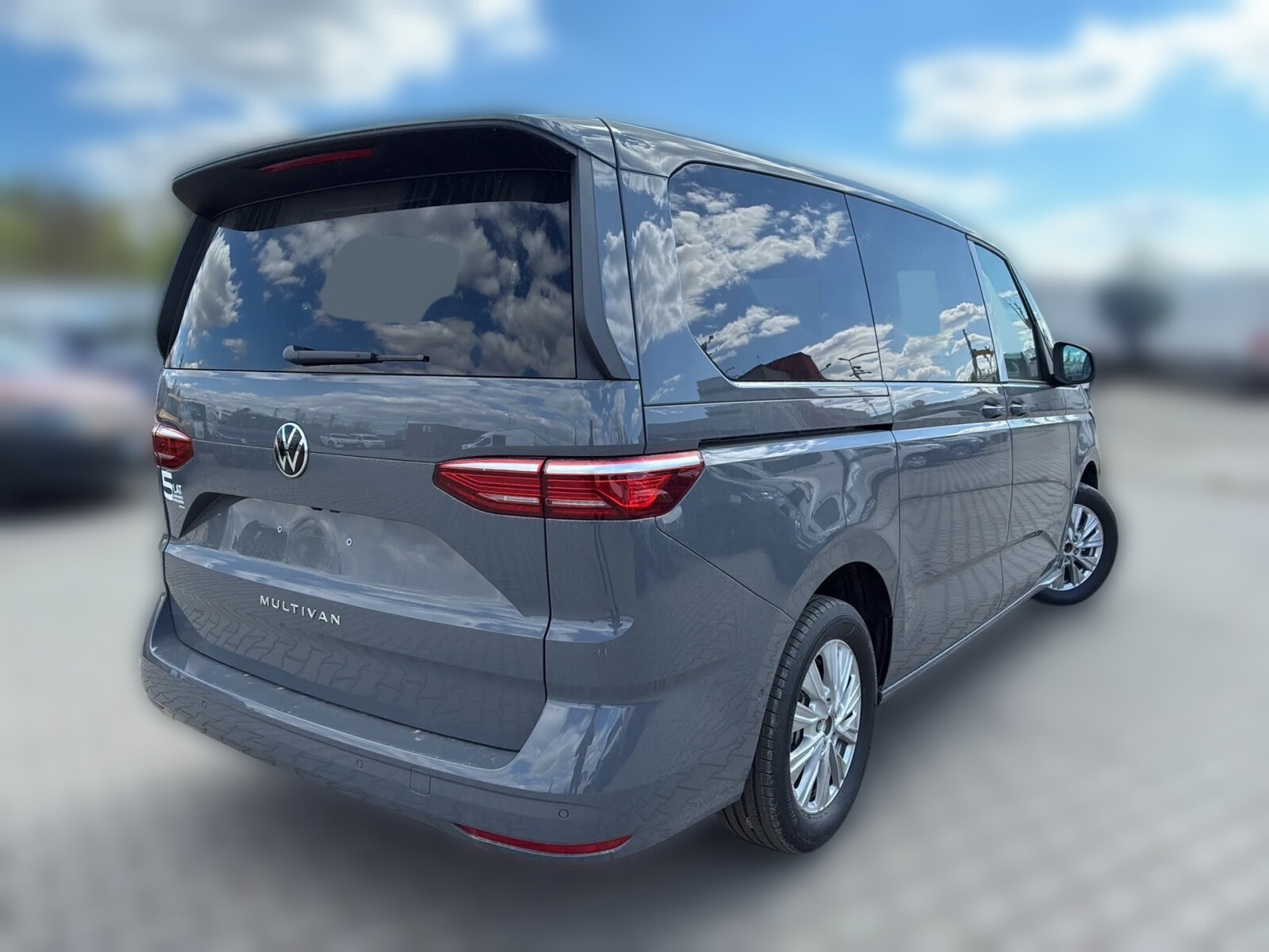 FAMILY 2.0 TDI 150 KM długi r.o. 3124 mm (L2)