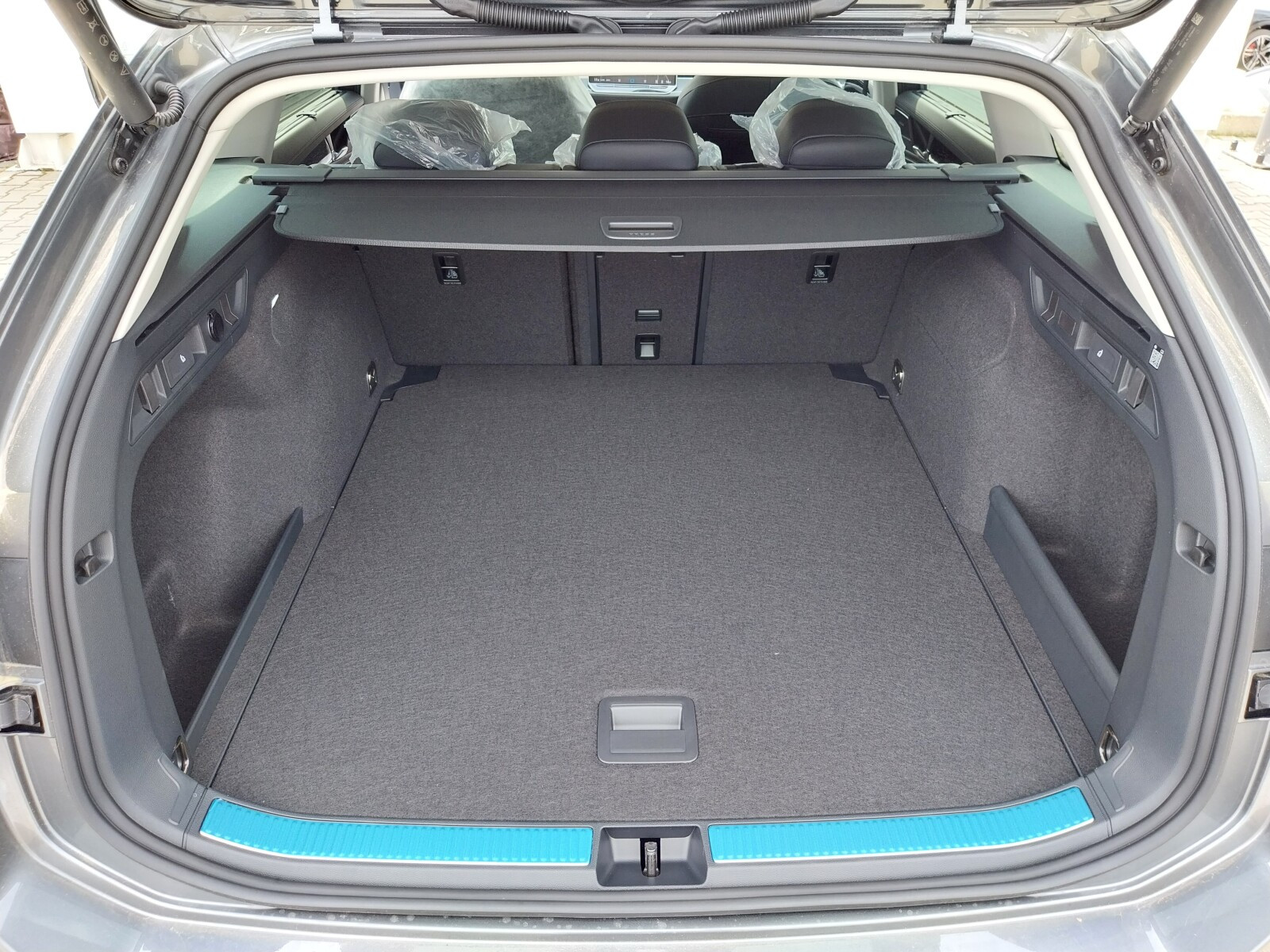 Passat Business Plus 2.0 TSI 150 kW / 204 KM DSG, 7-stopniowa