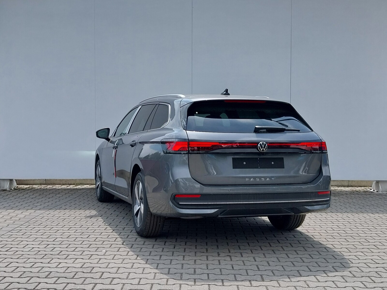 Passat Business Plus 2.0 TSI 150 kW / 204 KM DSG, 7-stopniowa
