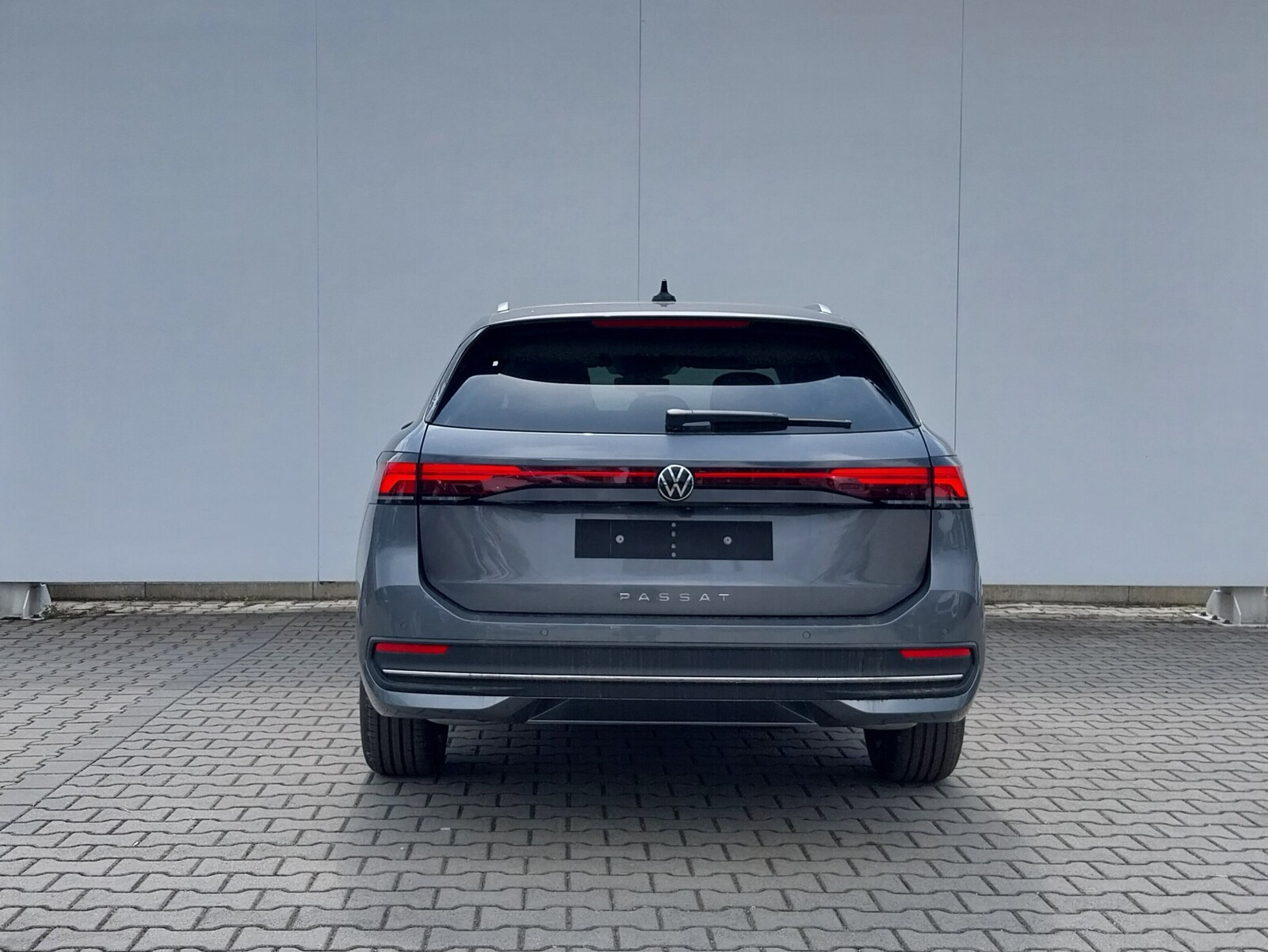 Passat Business Plus 2.0 TSI 150 kW / 204 KM DSG, 7-stopniowa