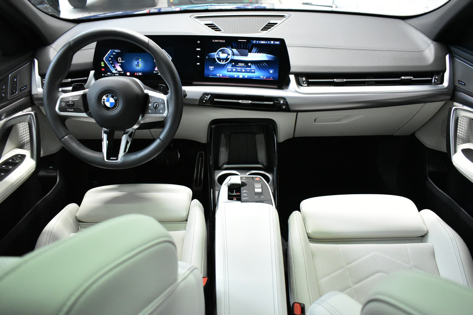 M Sport | xDrive | Elektryczna regulacja foteli | Panorama