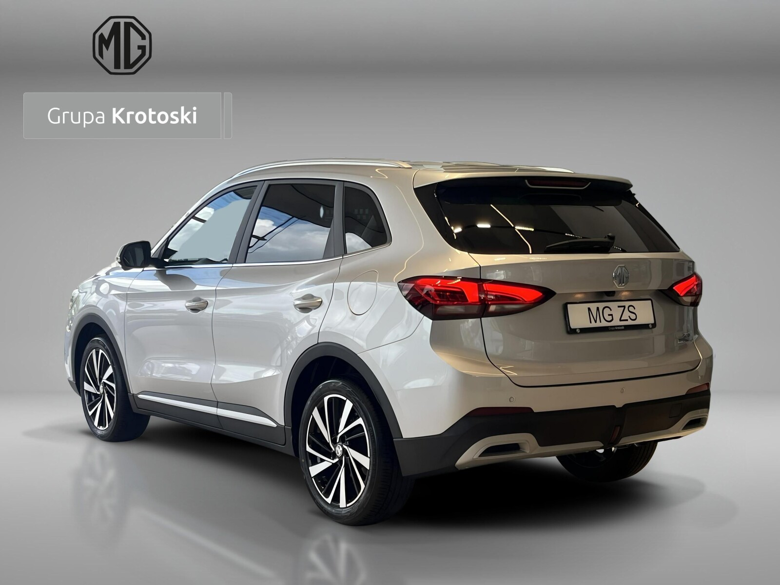 HEV+ AT&nbsp;Exclusive&nbsp;197&nbsp;KM&nbsp;DEMO