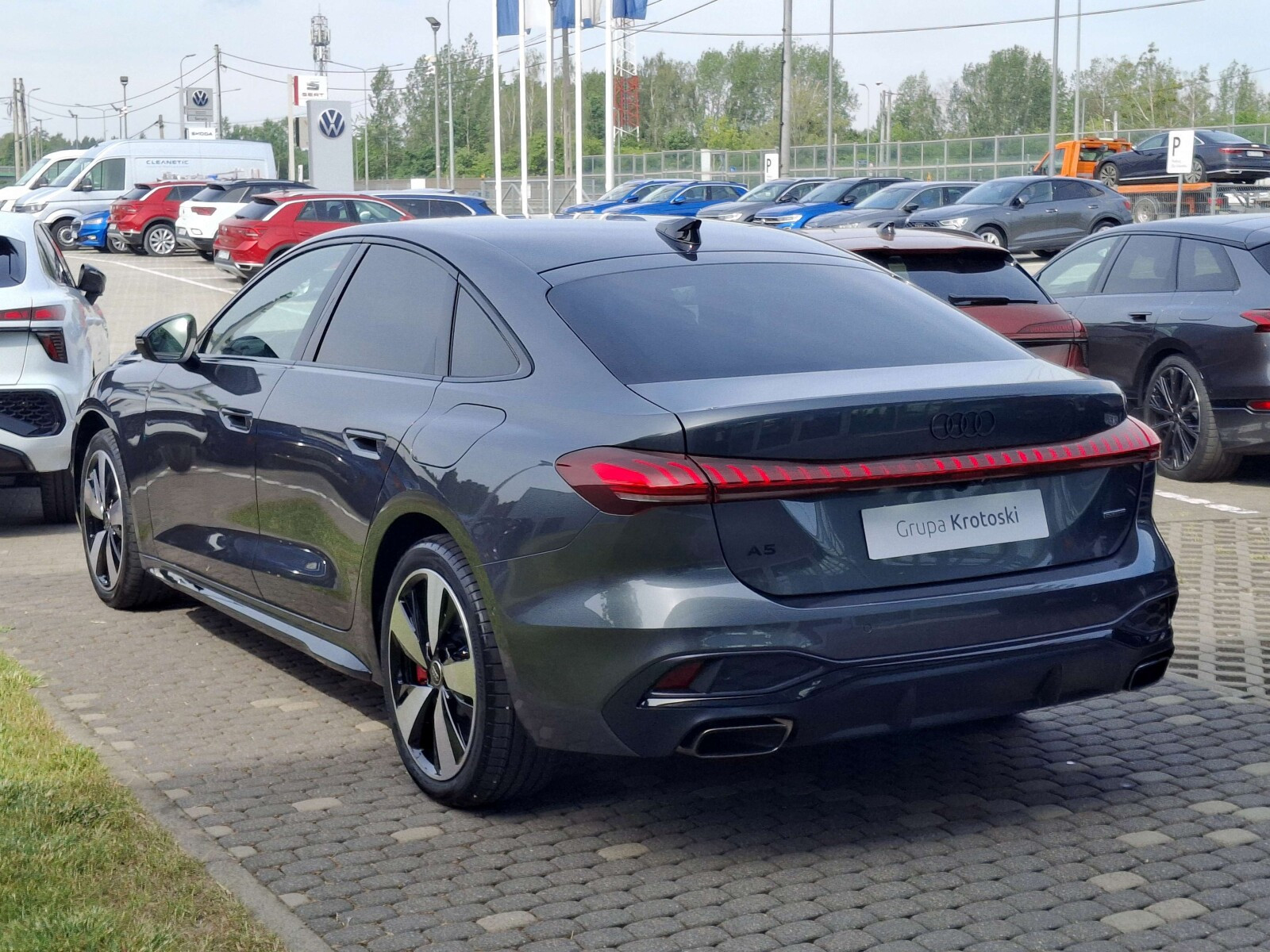 e-hybrid quattro 270 kW S tronic * Pakiet Tech Plus *
