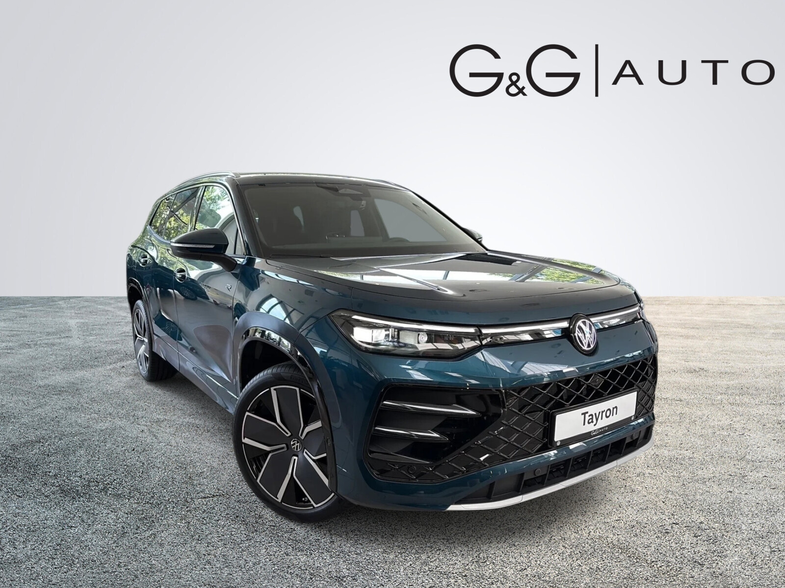 Ambient Plus,Technology Premium, Head-up Display, Car2X, LED Matrix