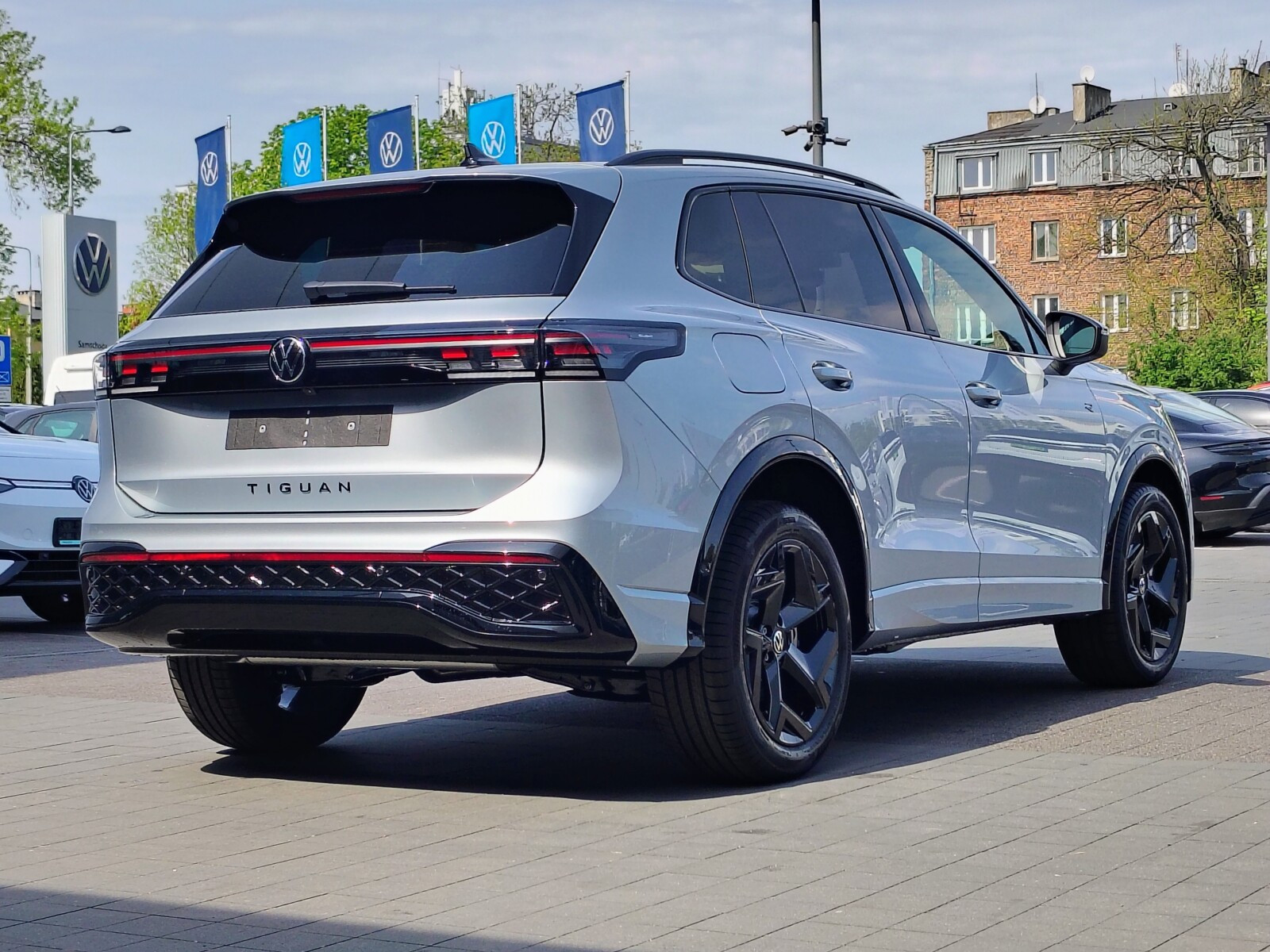 R-Line Plus 1,5 eHybrid 272 KM DSG