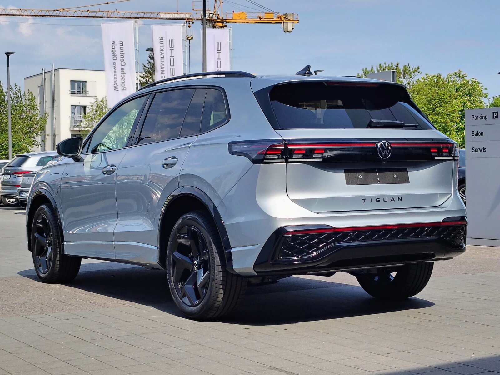 R-Line Plus 1,5 eHybrid 272 KM DSG