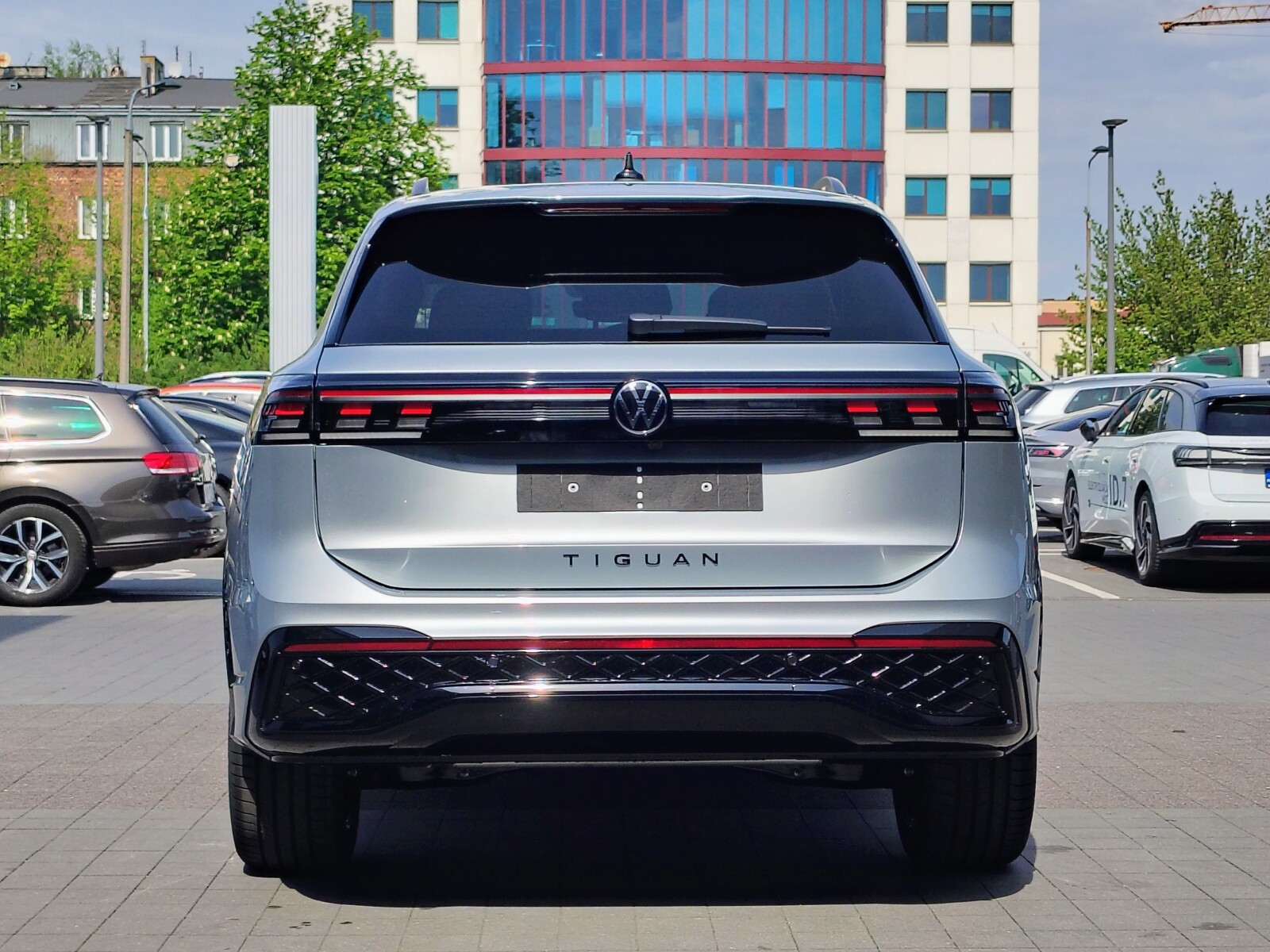 R-Line Plus 1,5 eHybrid 272 KM DSG