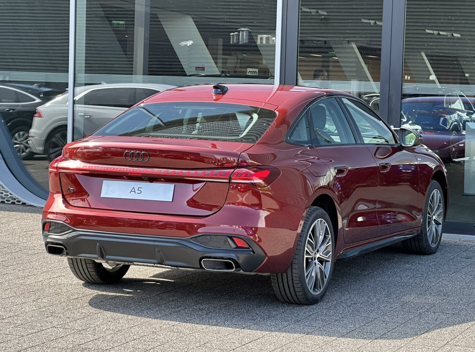 TFSI 110 kW S tronic * Pakiet Tech Plus *