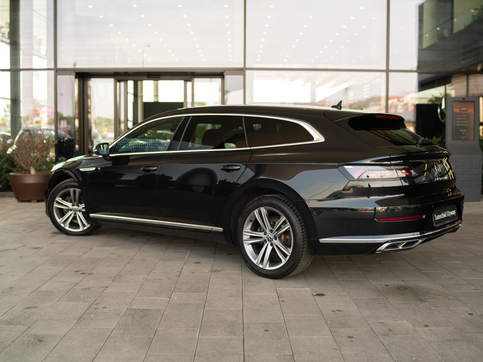 R-Line Shooting Brake 2,0 TDI 200 KM DSG HAK