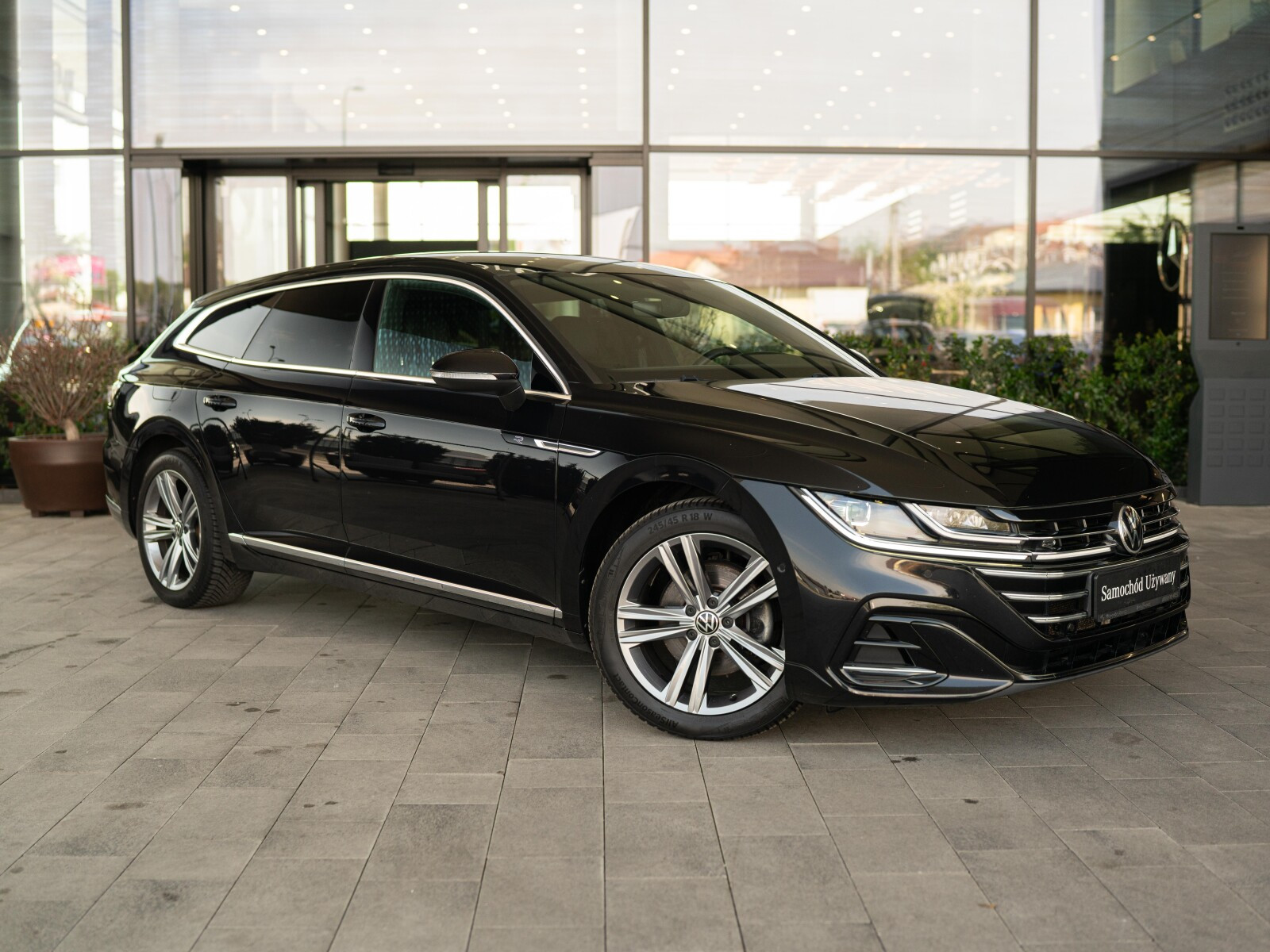 R-Line Shooting Brake 2,0 TDI 200 KM DSG HAK