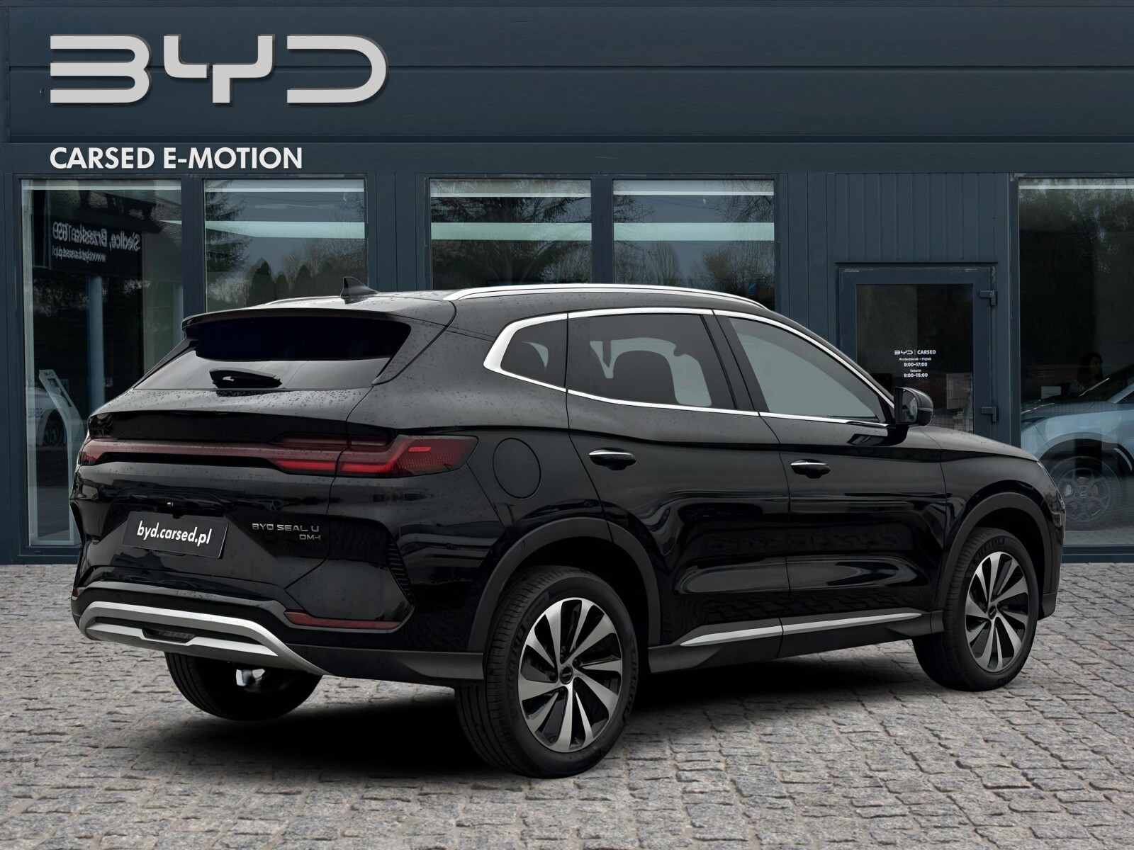 BYD SEAL U DM-i Boost – Hybryda plug-in | 218 KM Czarny 2026