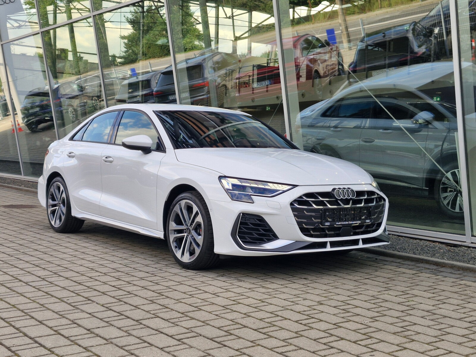 Saloon TFSI 245(333) kW(KM) S tronic