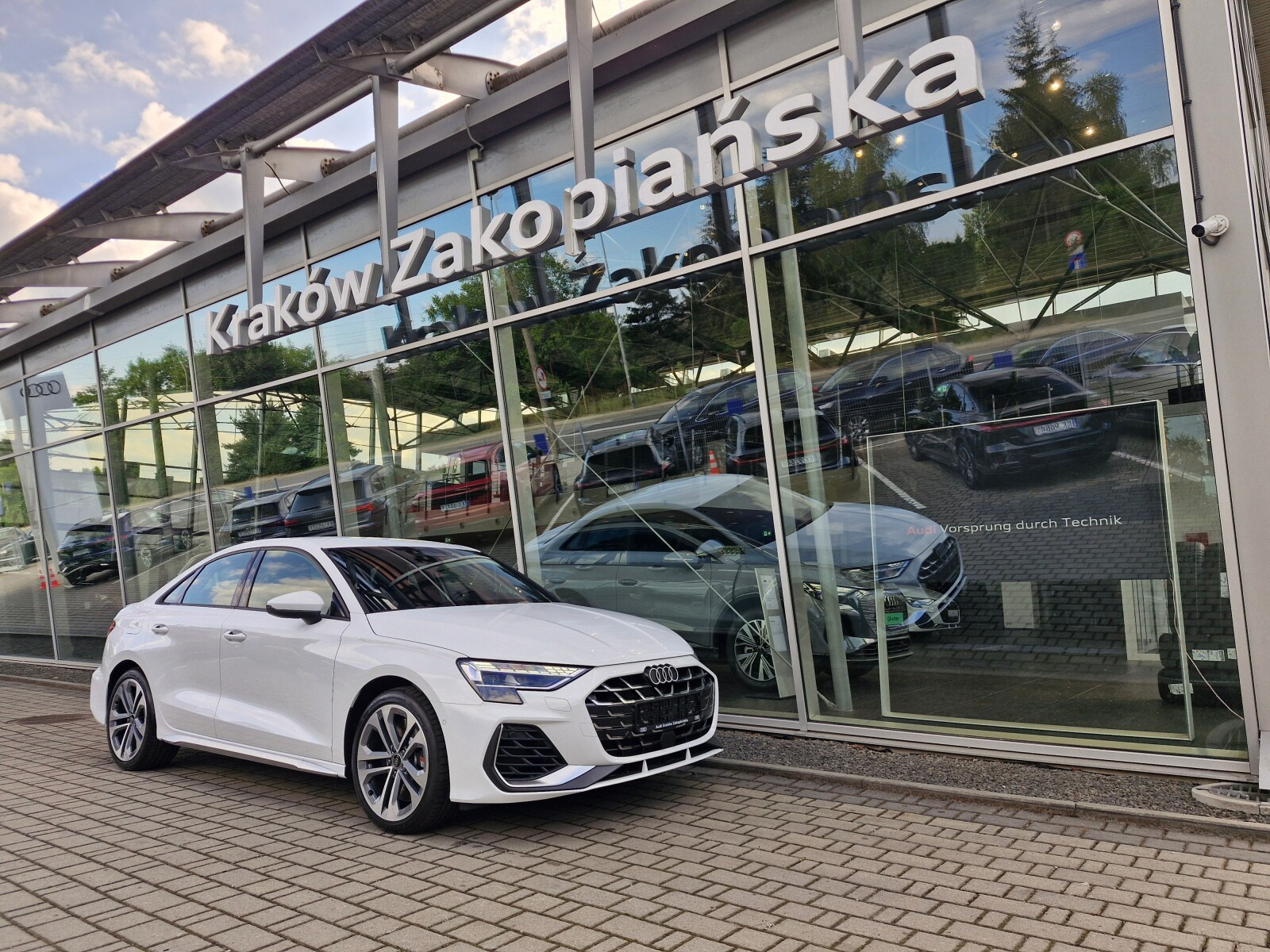 Saloon TFSI 245(333) kW(KM) S tronic